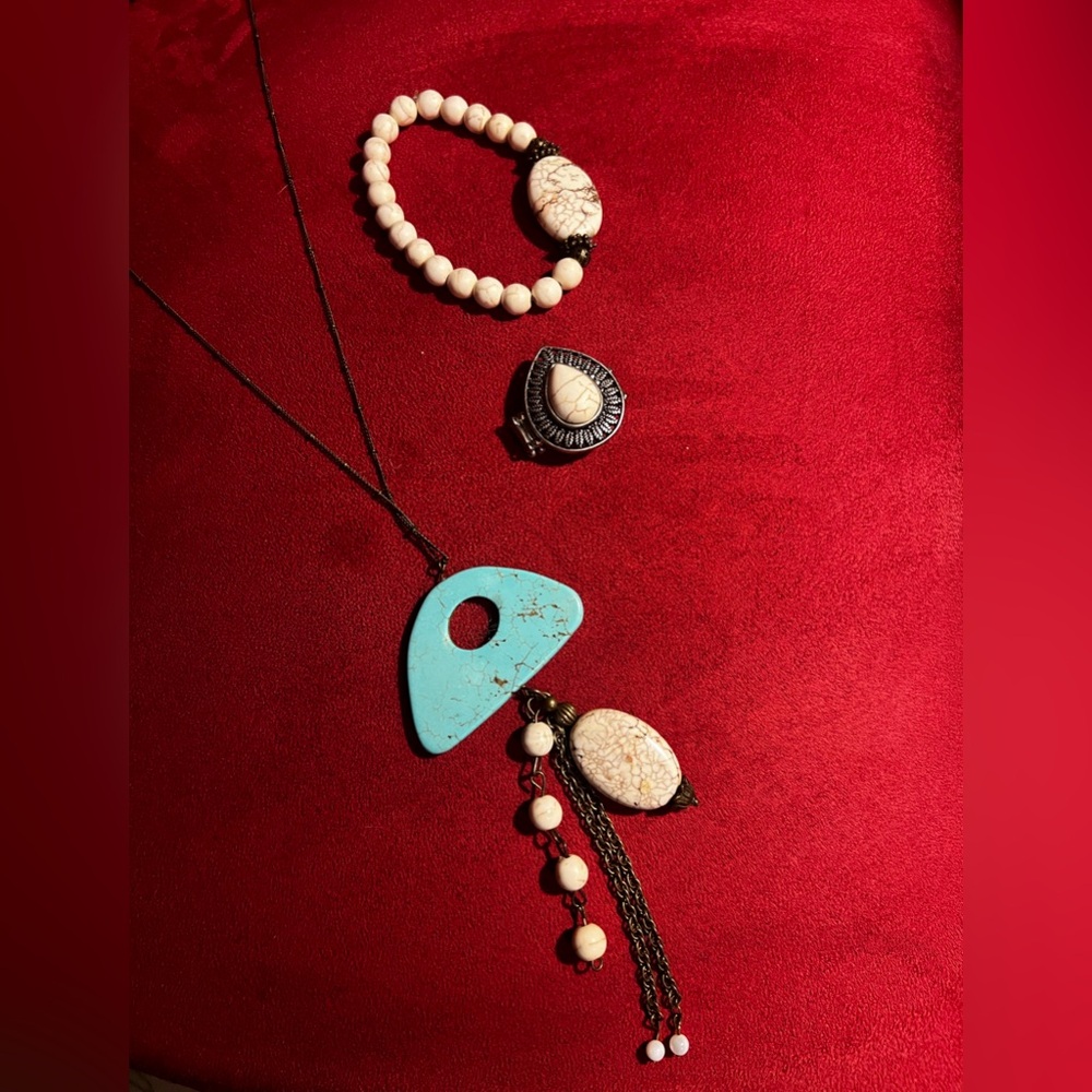 Turquoise & howlite w/ brass SET of 3 necklace bracelet & ring handmade